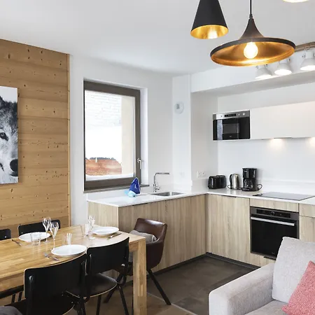Appart hôtel Terresens - Le Hameau De Barthélémy 4*